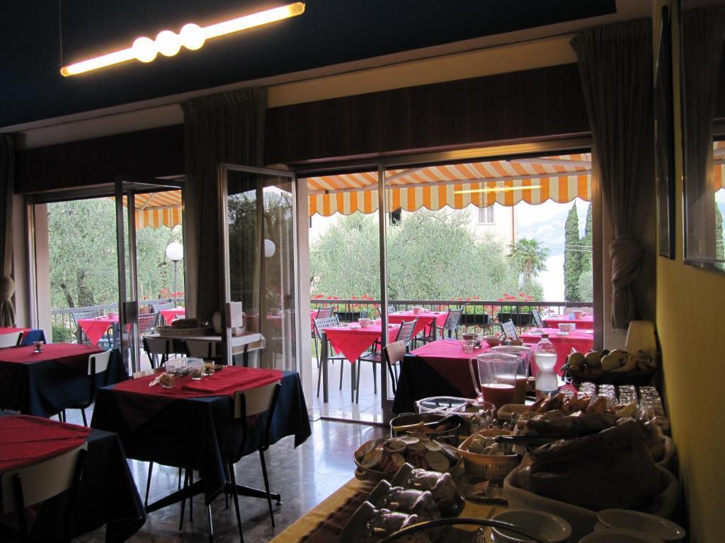 Hotel Carlo Brenzone sul Garda